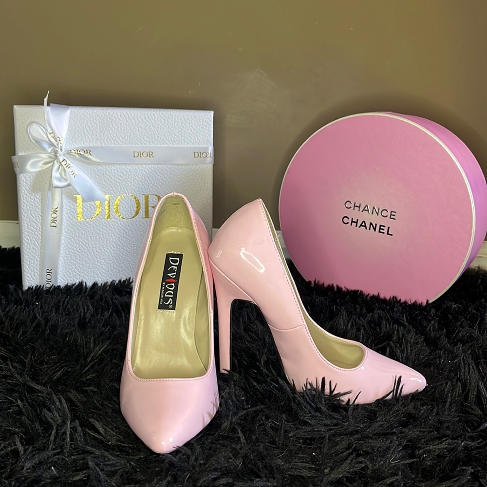 Pink high heels